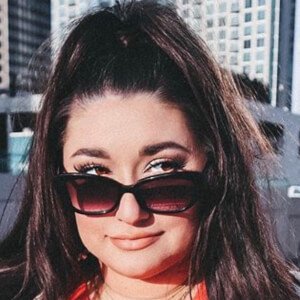 Jennica Thompson, 33 (YouTube Star)