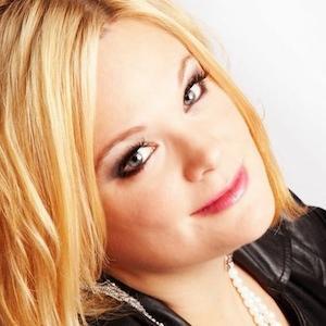 Jennifer McGill, 48 (Cantante gospel)