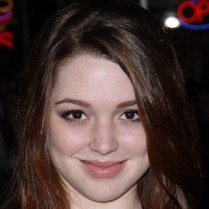 Jennifer Stone, 32 (电影女演员)