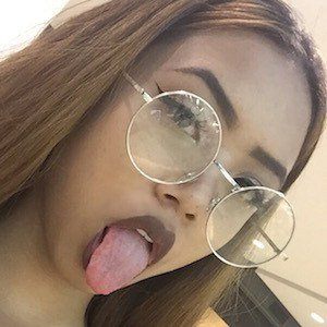Jennifer Tran, 22 (Instagram Star)