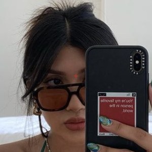 Jenny Barro, 25 (YouTube Star)