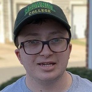 Jeremy Hasson, 23 (TikTok Star)