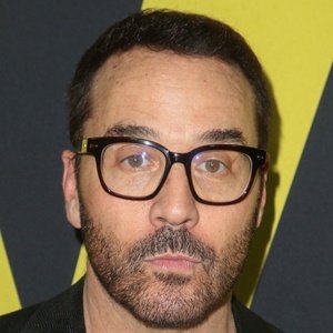 Jeremy Piven image 7