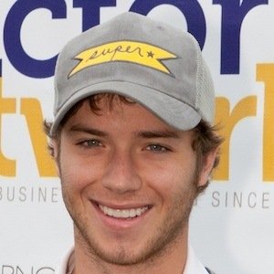 Jeremy Sumpter image 6