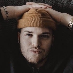 JerqoBeats, 28 (YouTube Star)