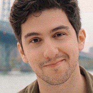 Jerry Velázquez, 35 (TV Actor)