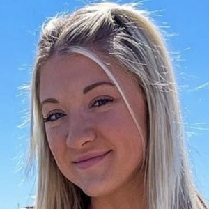 Jess Miller, 27 (TikTok明星)