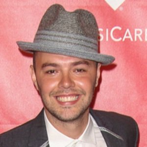 Jesse Huerta, 42 (Popsänger)