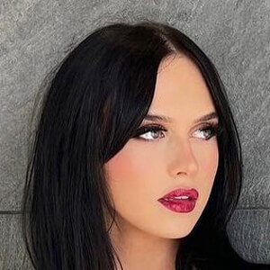 Jessi Lee Davis, 22 (TikTok Star)