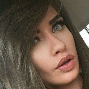 Jessica Brennan, 27 (YouTube Star)