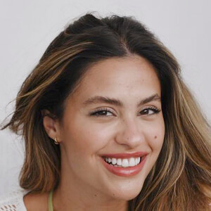 Jessica De Oliveira, 28 (Instagram Star)