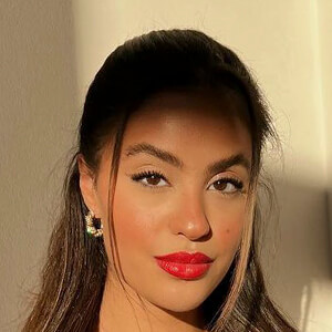 Jessica De Oliveira, 28 (Instagram明星)