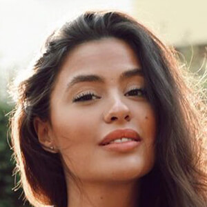 Jessica De Oliveira, 28 (Instagram Star)