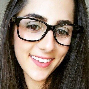 Jessica Holsman, 35 (YouTube Star)