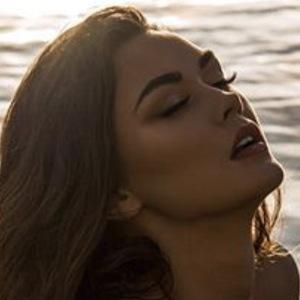 Jessica Naz, 27 (Model)