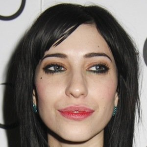 Jessica Origliasso, 40 (Cantante pop)