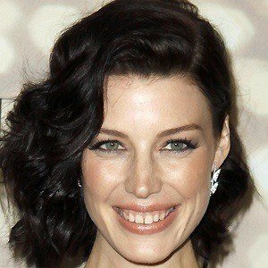 Jessica Pare image 3