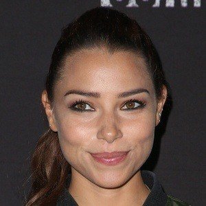 Jessica Parker Kennedy 电视女演员 年齢 誕生日 経歴 事実 家族 純資産 身長など Allfamous Org