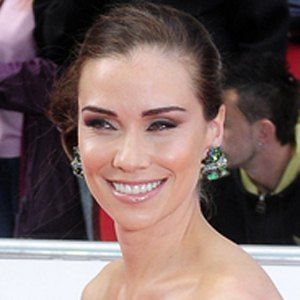 Jessica Taylor, 43 (Pop Singer)