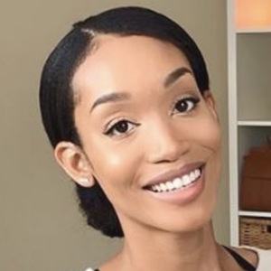 Jessica Tull, 35 (YouTube Star)