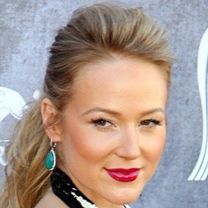 Jewel, 51 (Pop Singer)