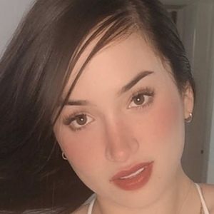 Jhade Martínez, 28 (Instagram明星)