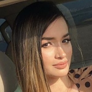 Jhade Martínez, 28 (Instagram Star)