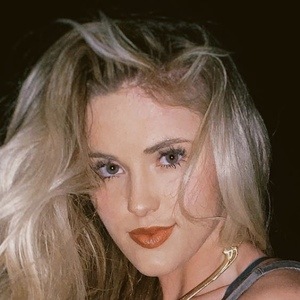 Jillian Carter image 4