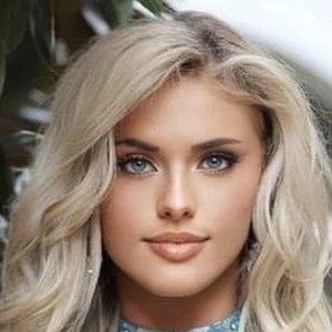 Jillian Carter image 7