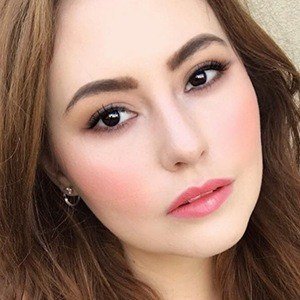 Jillian Clare image 2