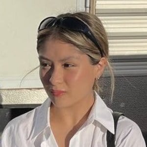 Jimena Barro image 4