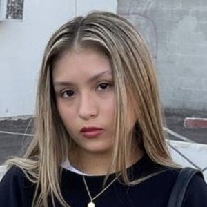 Jimena Barro image 7