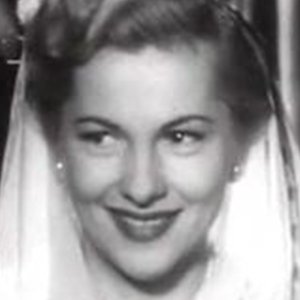 Joan Fontaine image 3
