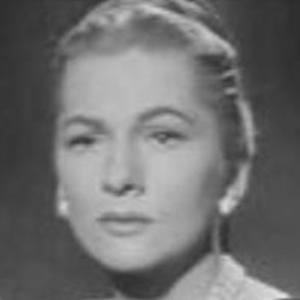 Joan Fontaine image 4