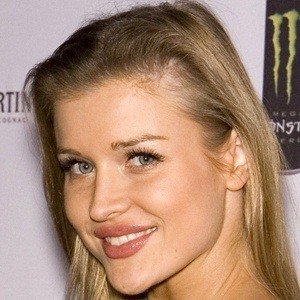 Joanna Krupa image 6