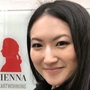 Joanna Zhou, 40 (YouTube Star)