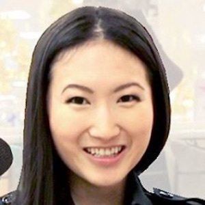 Joanna Zhou, 40 (YouTube明星)