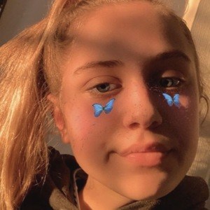 Jocelyn Land, 19 (TikTok Star)