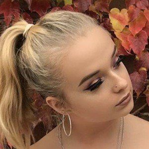 Jodie Frampton, 23 (YouNow明星)