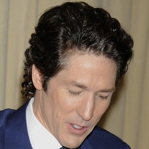 Joel Osteen, 62 (Religionsführer)