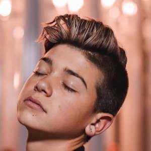 Joey Birlem, 23 (Instagram Star)