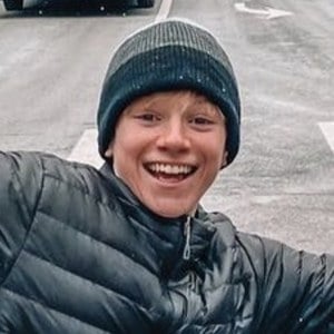 Joey German, 22 (Danser)