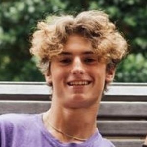 Joey Warren, 23 (TikTok Star)