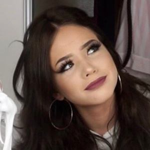 Johanna Ottosson, 22 (YouTube Star)