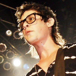 John Gomez, 32 (Guitarist)