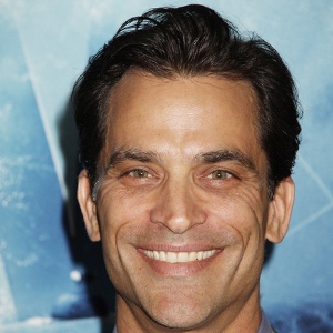 Johnathon Schaech image 7