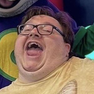 Johnni Riddlin image 3