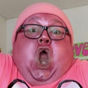 Johnni Riddlin image 5