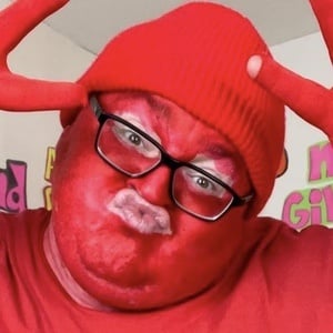 Johnni Riddlin image 8