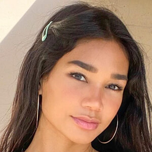 Joleen Diaz image 10